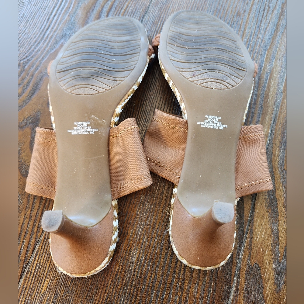 Impo Stretch Brown Sandal pumps Women's size 8.5us - Picture 6 of 6